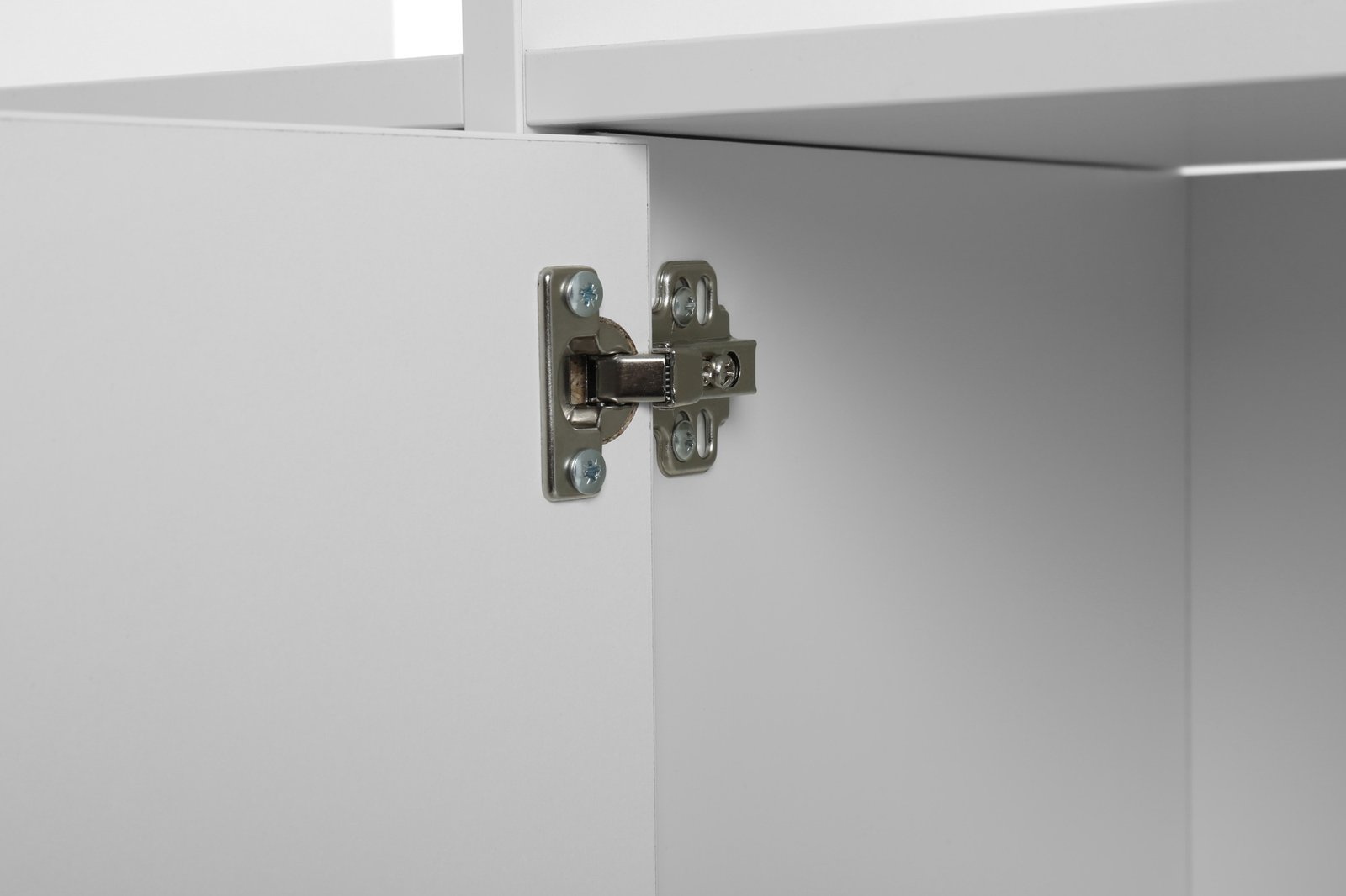 Kühlschranktür Scharnier mit Hausmittel schmieren